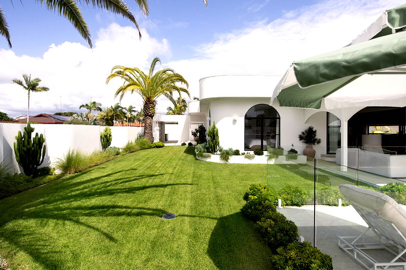 Himalaya House - luxury villa with pool