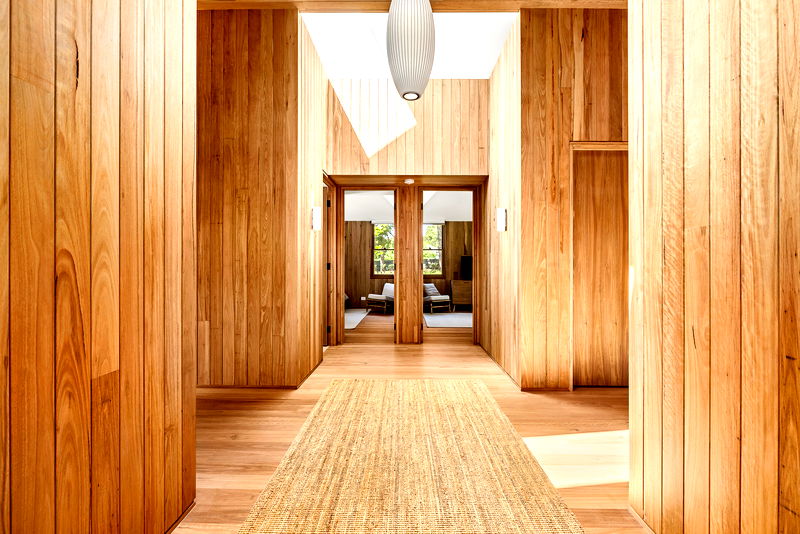 The Vines Main Ridge