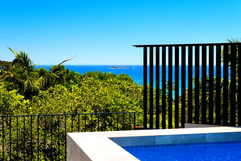 Twilight Haven (Stunning ocean views)