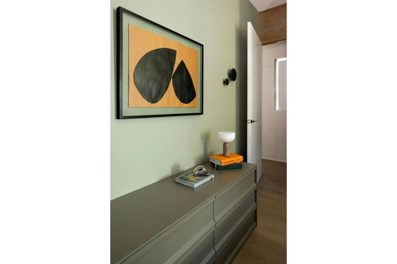 Solstice Escape (Stunning ocean views, Walk to famous Wategoes Beach, Pool)