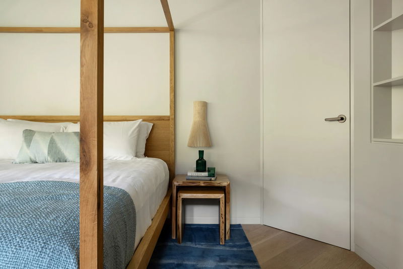 Solstice Escape (Stunning ocean views, Walk to famous Wategoes Beach, Pool)