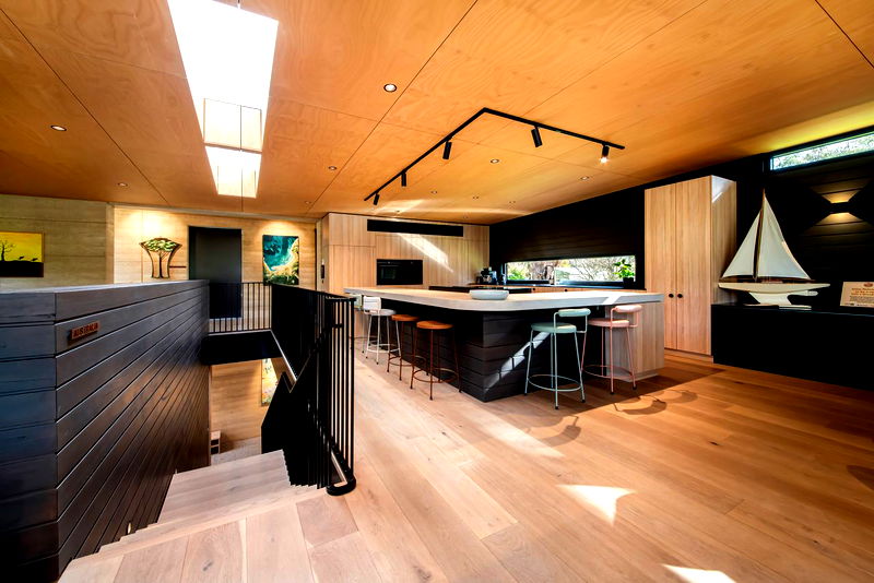 Golden Dune Retreat (Walk to the beach)