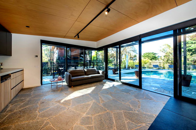 Golden Dune Retreat (Walk to the beach)