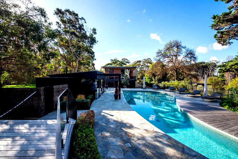 Golden Dune Retreat (Walk to the beach)