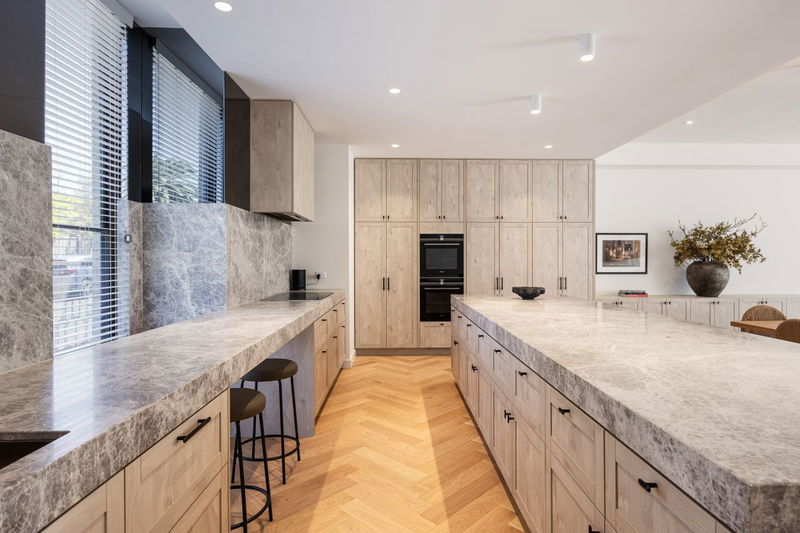 Urban Luxe Loft with pool