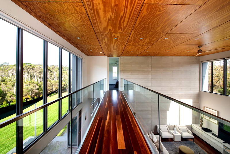 Seabreeze Haven (Walk to the beach)