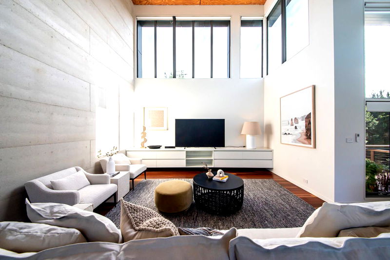 Seabreeze Haven (Walk to the beach)