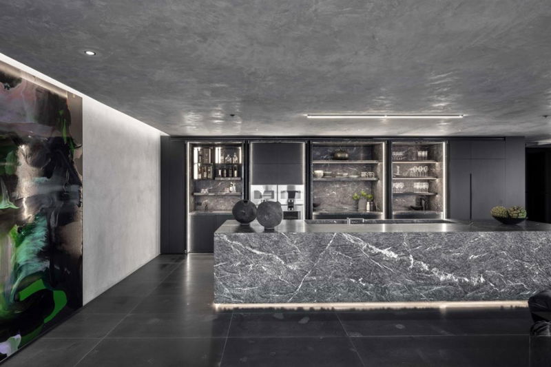 Sanctuary Penthouse (outdoor spa)