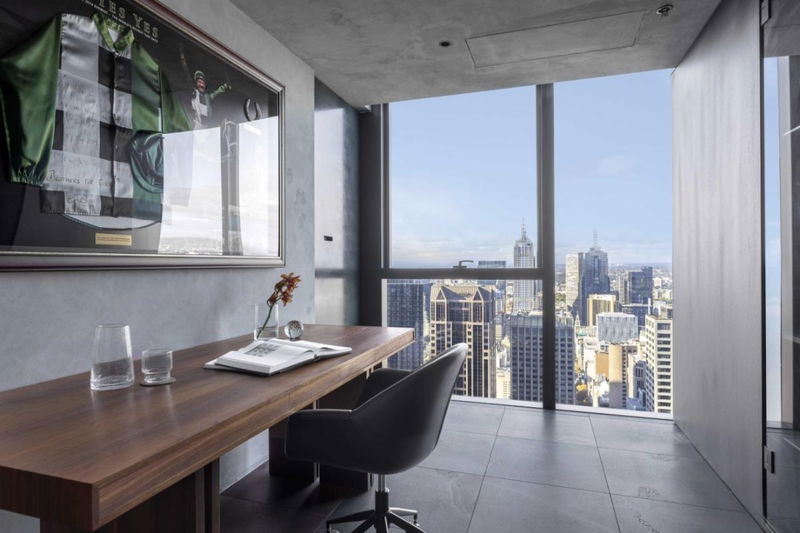 Sanctuary Penthouse (outdoor spa)