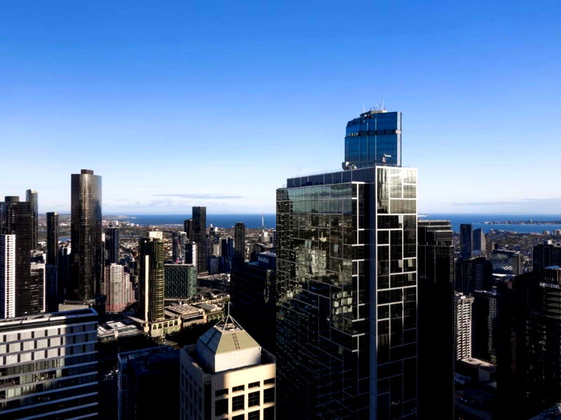 Sanctuary Penthouse (outdoor spa)