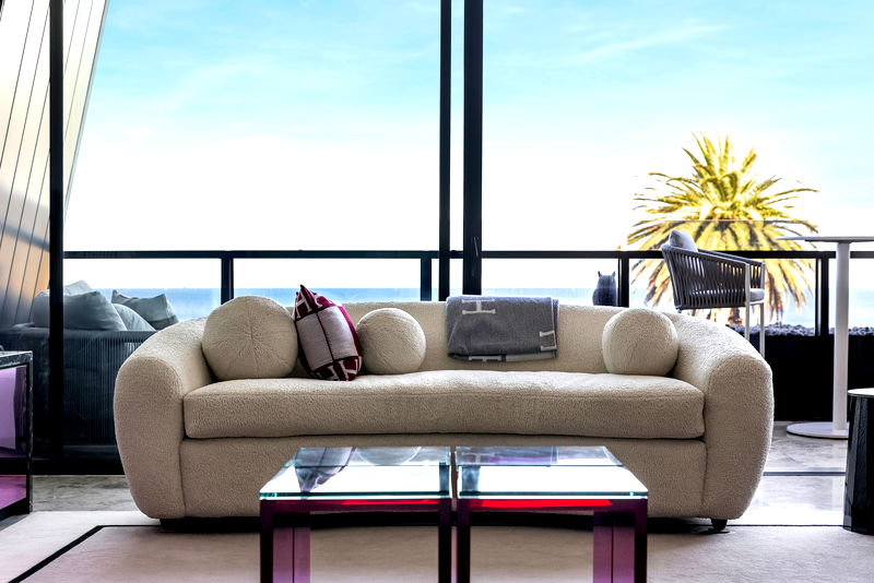 The Parade Penthouse (Walk to beach)