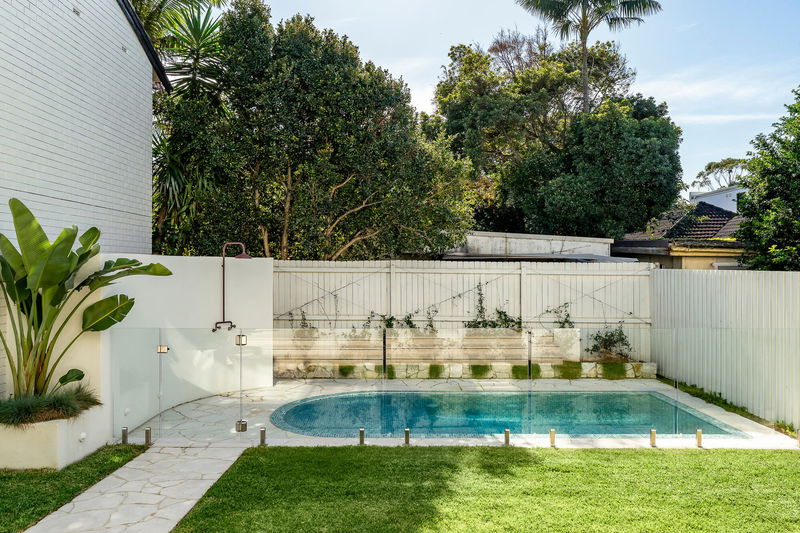 Bondi Luxe Haven (private garden and pool)