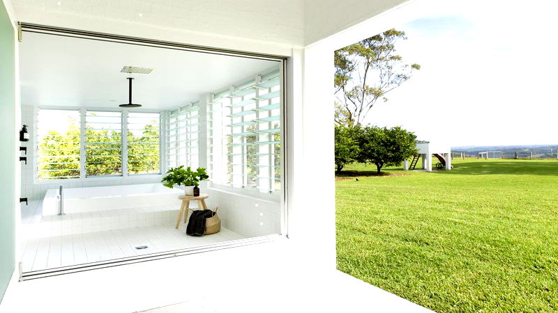 Amelika - luxury 25 acre estate with pool