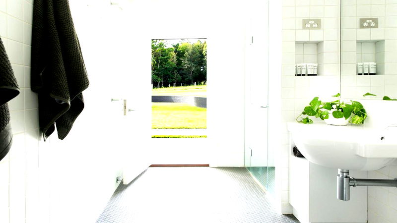 Amelika - luxury 25 acre estate with pool