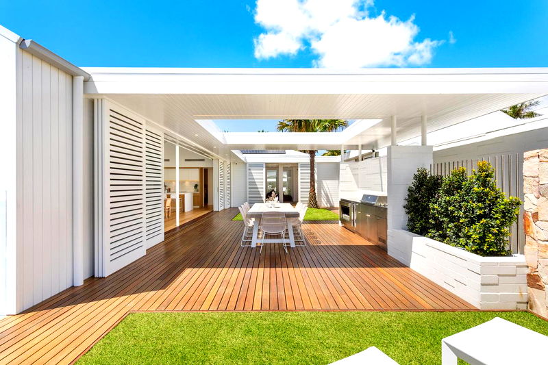 The Beach Box - beachside luxury home with private pool