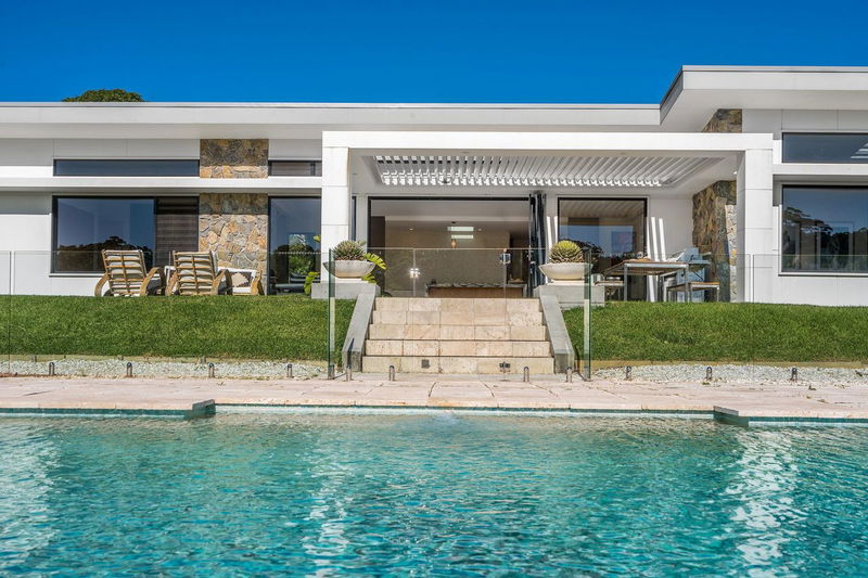 Aurora - Broken Head retreat with pool