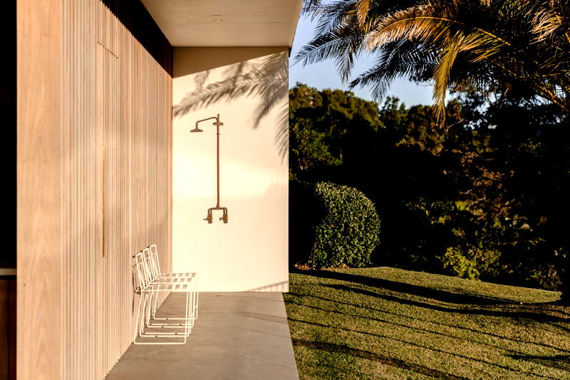 Myocum Retreat - luxury hinterland estate with pool