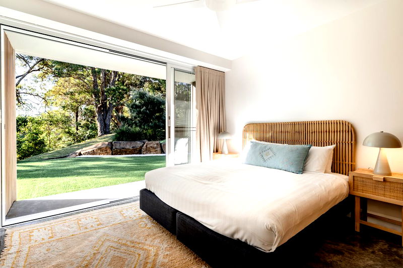 Myocum Retreat - luxury hinterland estate with pool