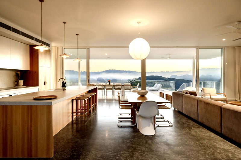 Myocum Retreat - luxury hinterland estate with pool