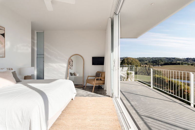 Myocum Retreat - luxury hinterland estate with pool