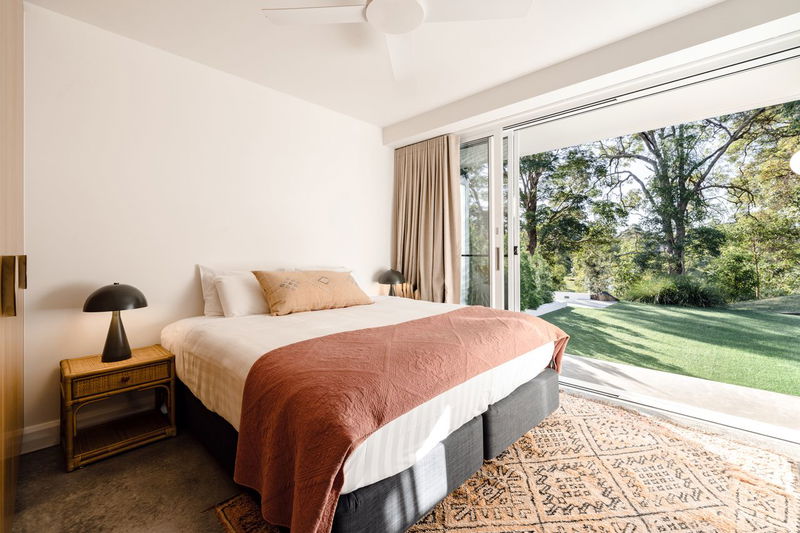 Myocum Retreat - luxury hinterland estate with pool