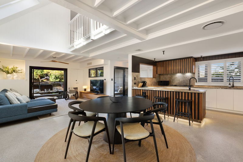 Le Petit Chou  - steps from Belongil Beach