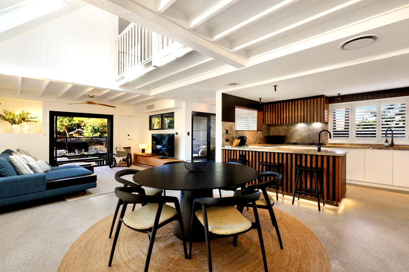 Le Petit Chou  - steps from Belongil Beach