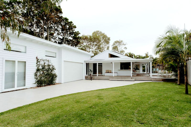 Blanco - pet-friendly beach home with pool