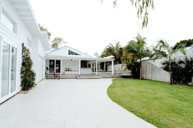 Blanco - pet-friendly beach home with pool