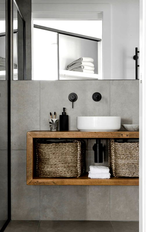 Lighthouse - stunning 5 BR beach house with pool