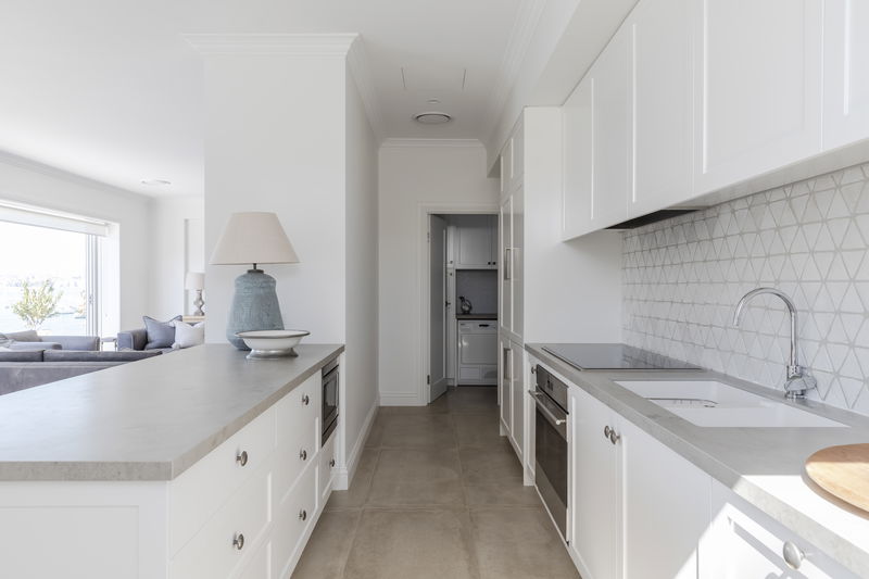 The Boat House (Walk to Beach)