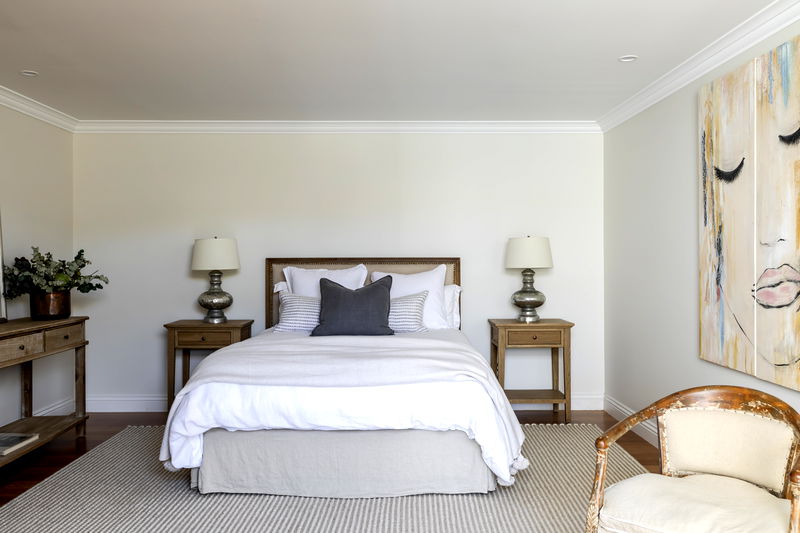 The Boat House (Walk to Beach)