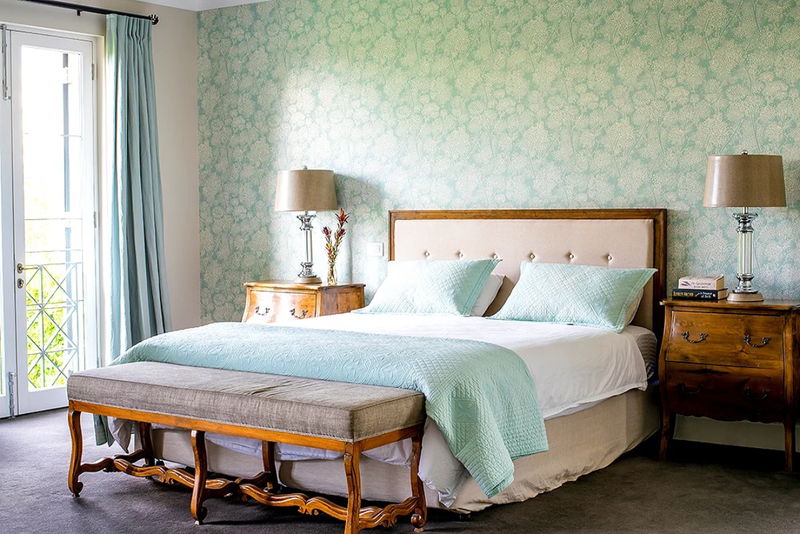 Chesterfield Ave (Heated Pool)