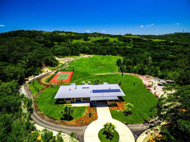 Narringa Ridgeview - Pool, Spa, Tennis Court and Football Field