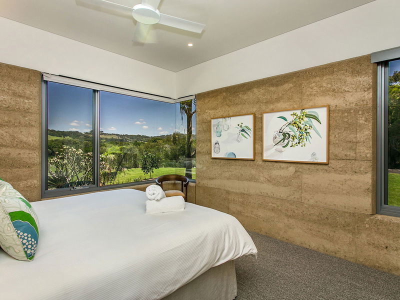 Narringa Ridgeview - Pool, Spa, Tennis Court and Football Field