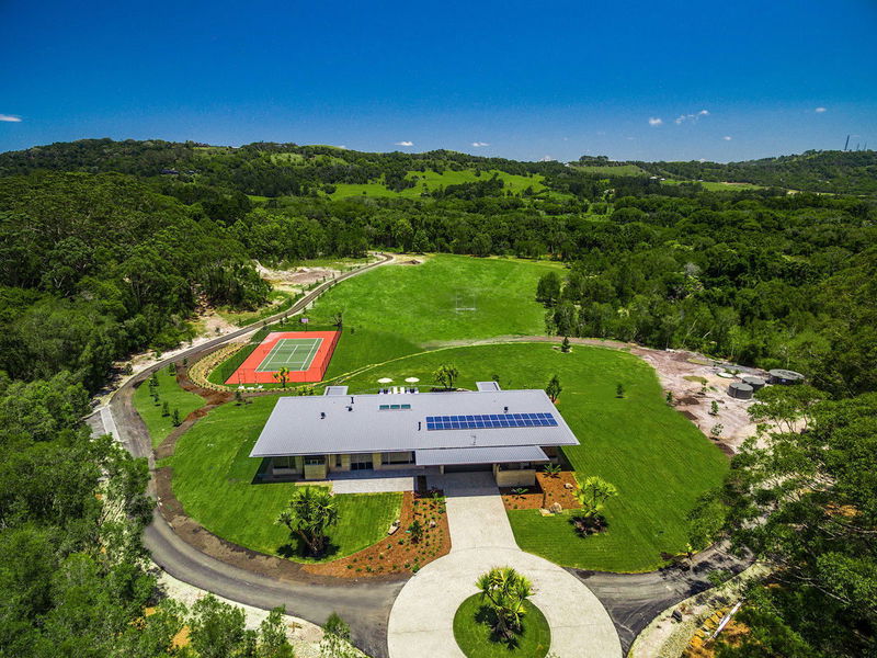 Narringa Ridgeview - Pool, Spa, Tennis Court and Football Field