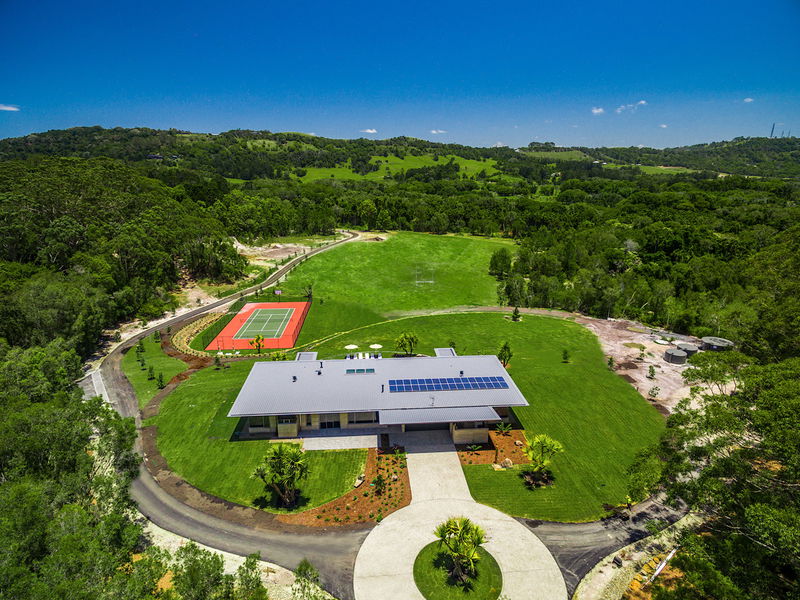 Narringa Ridgeview - Pool, Spa, Tennis Court and Football Field