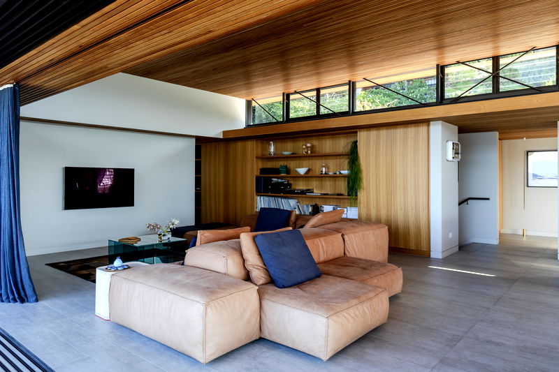 Chinamans Beach Jewel (Ocean Views)