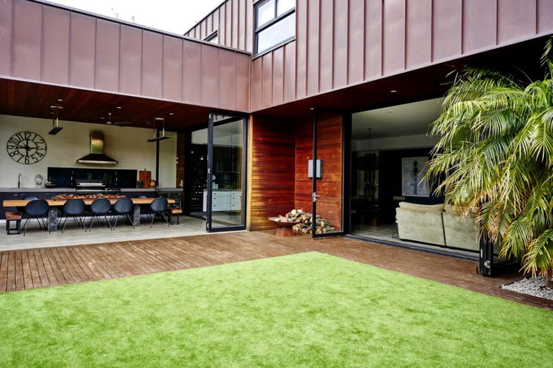 Hartpury (Heated Pool)