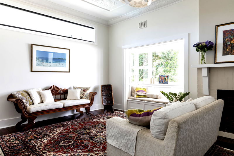 Clovelly Pool Escape (Walk to the beach)