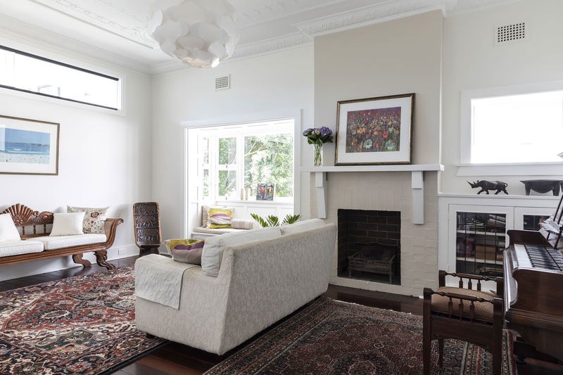 Clovelly Pool Escape (Walk to the beach)