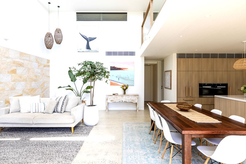 Clovelly Pool Escape (Walk to the beach)