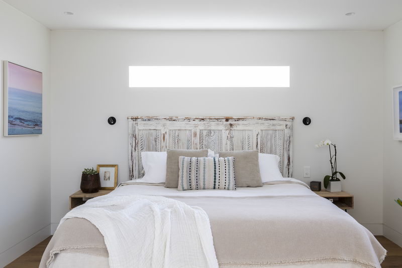 Clovelly Pool Escape (Walk to the beach)