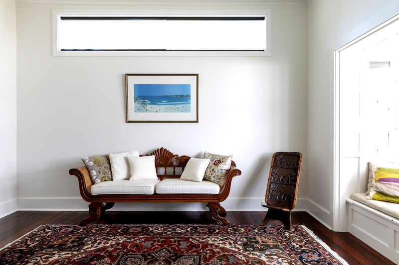 Clovelly Pool Escape (Walk to the beach)