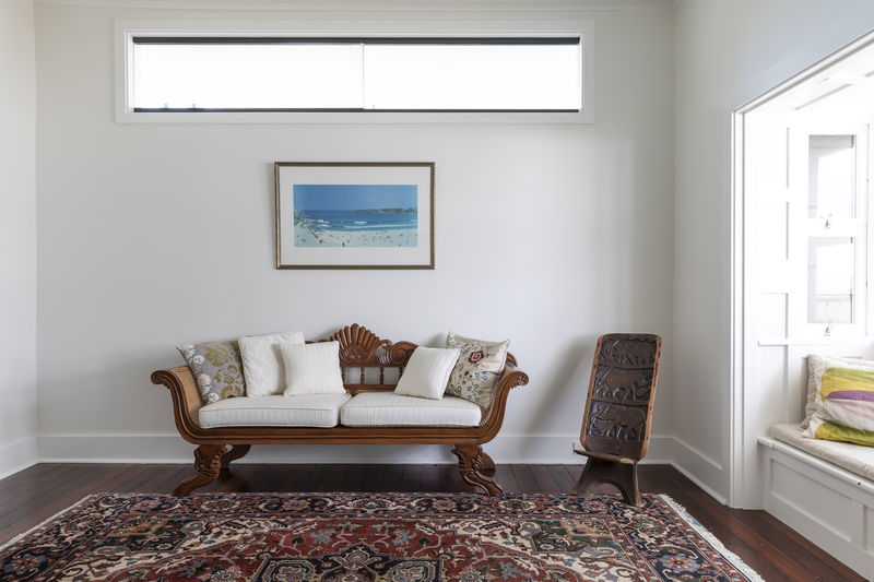 Clovelly Pool Escape (Walk to the beach)