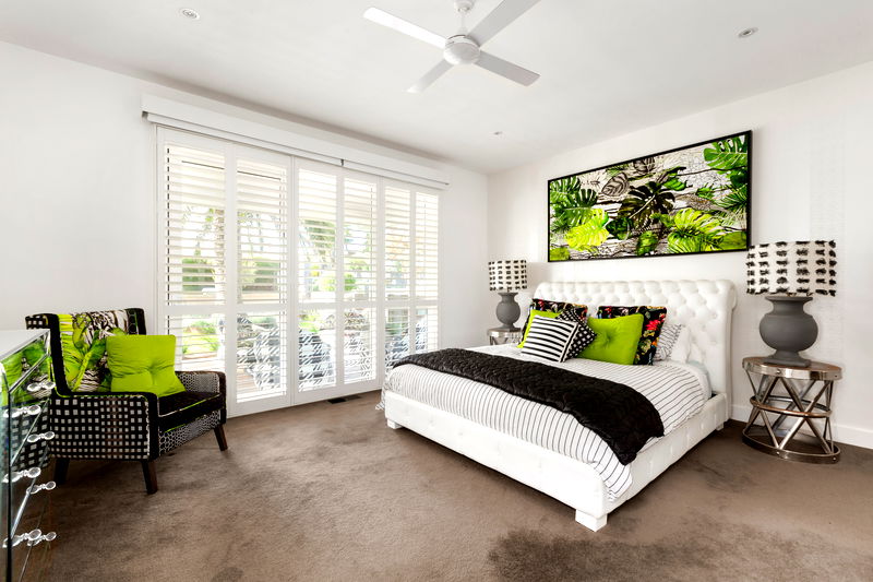 Ocean Beach Road (Solar Heated Pool)