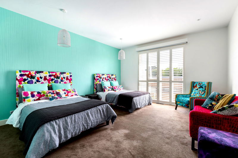 Ocean Beach Road (Solar Heated Pool)