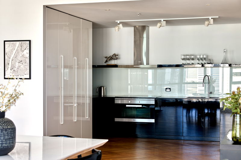 Collins Tower (With Car Parking)