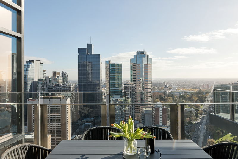 Collins Tower (With Car Parking)