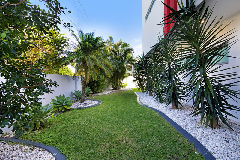 Majestic Palms (Heated Pool)